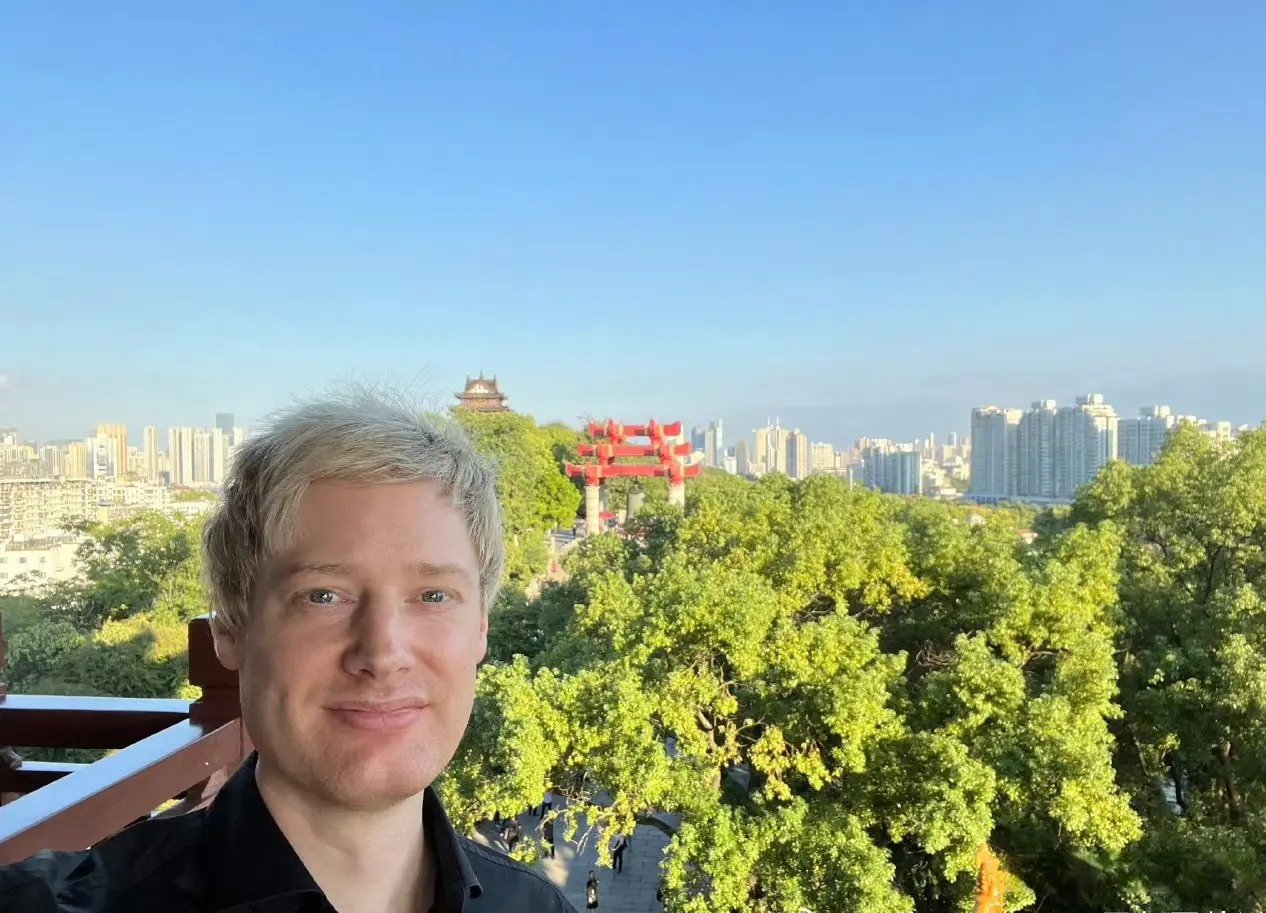 战胜火箭的 战胜火箭的